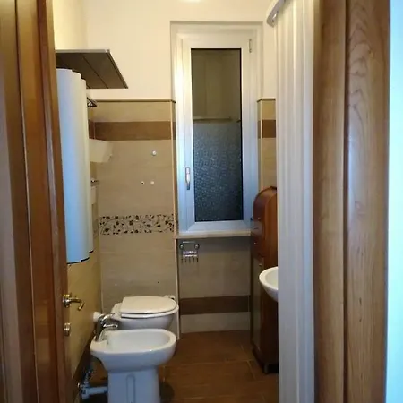 Casa Vacanze La Cubana Монтесильвано